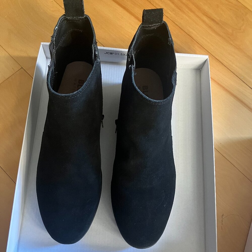 Blondo Stringer Waterproof Wedge Bootie (Size 7.5)